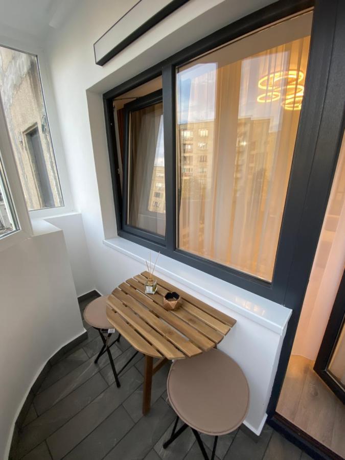 Lovely Studio In The City Center Of Bucureşti Exterior foto